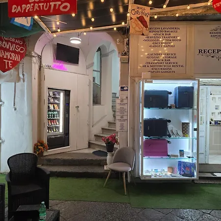 ゲストハウス Residenza Esposito 2 3*