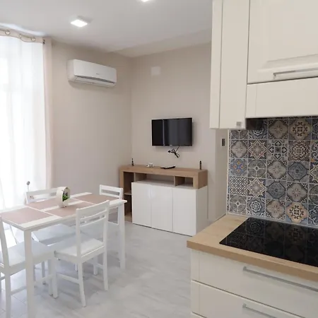 Residenza Esposito 2 3* Napoli